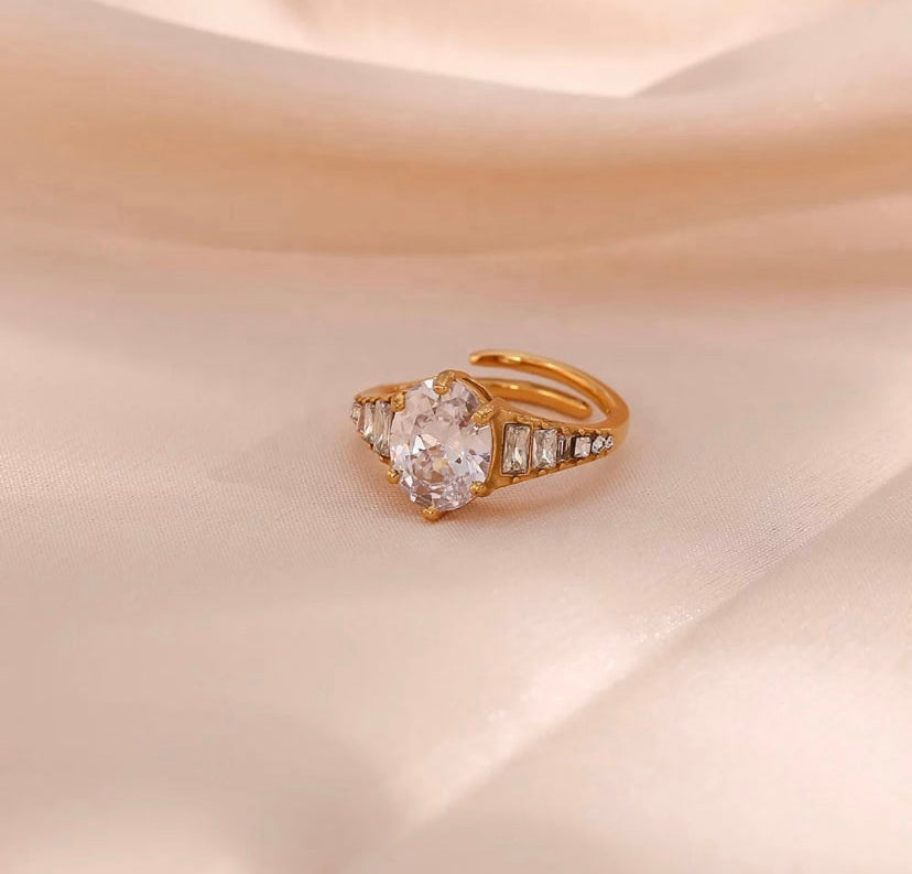 Eternal Radiance Ring